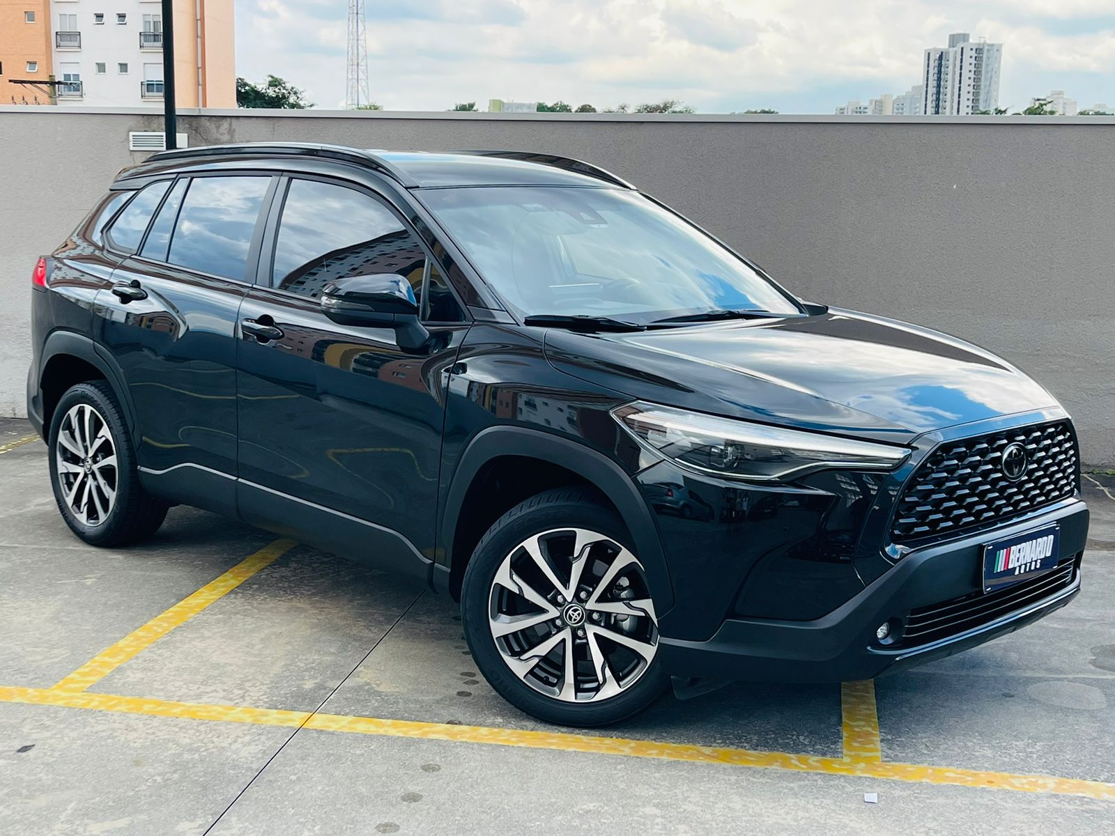 TOYOTA  COROLLA CROSS